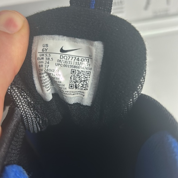 Nike penny, big kids, size 6 Y - Picture 6 of 6